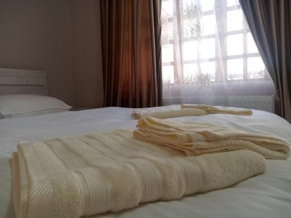 Istirohat Guest House サマルカンド エクステリア 写真